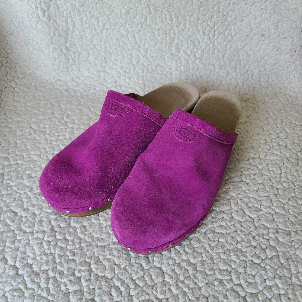 UGG - Evie - purple suede studded clogs size 4
